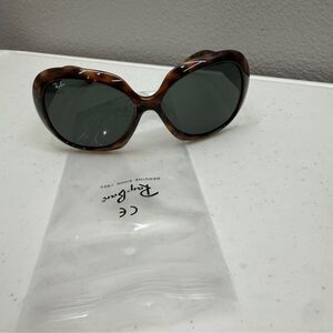 Ray-Ban Sunglasses New Tortoise Women’s Round
